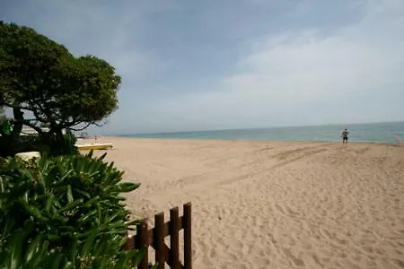 Beach House 度假居 *